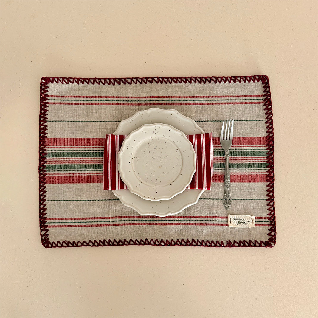 SET DE MANTELES INDIVIDUALES DE ALGODÓN CON BORDES