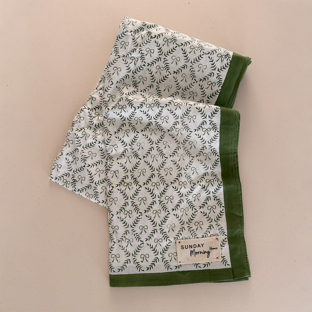 MANTEL DE ALGODÓN ESTAMPADO MOÑOS OLIVE